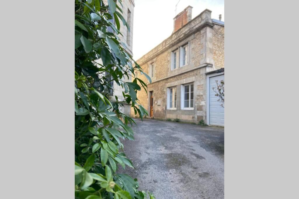 Maison Saint Louis Пуатьє Екстер'єр фото