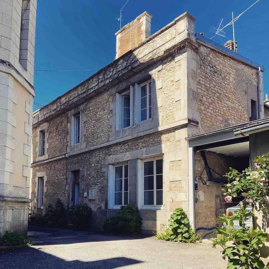 Maison Saint Louis Пуатьє Екстер'єр фото